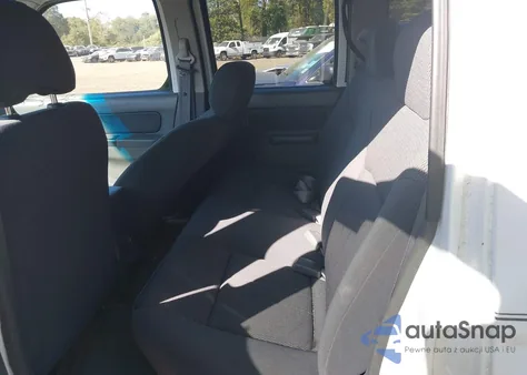 2002 Nissan Frontier Xe-V6 from USA, damaged, VIN 1N6ED29X02C358316